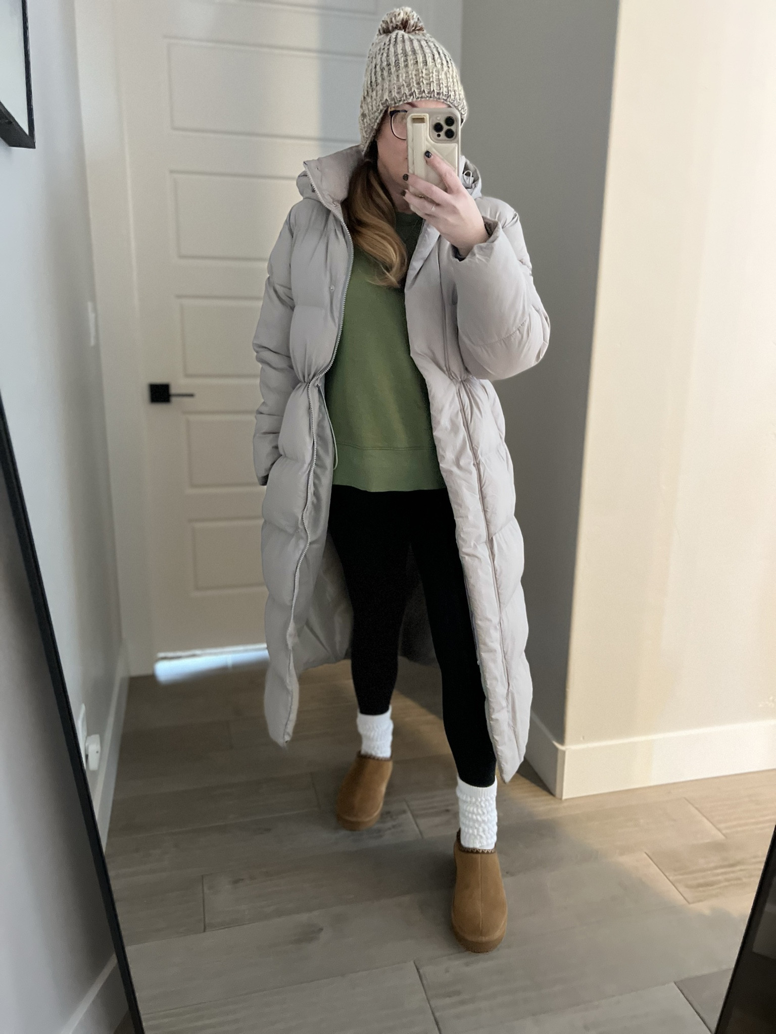 This is the perfect sport mom long coat jacket that will keep you warm during winter to spring sports practices and games! 

#LTKmidsize #LTKSeasonal #LTKover40