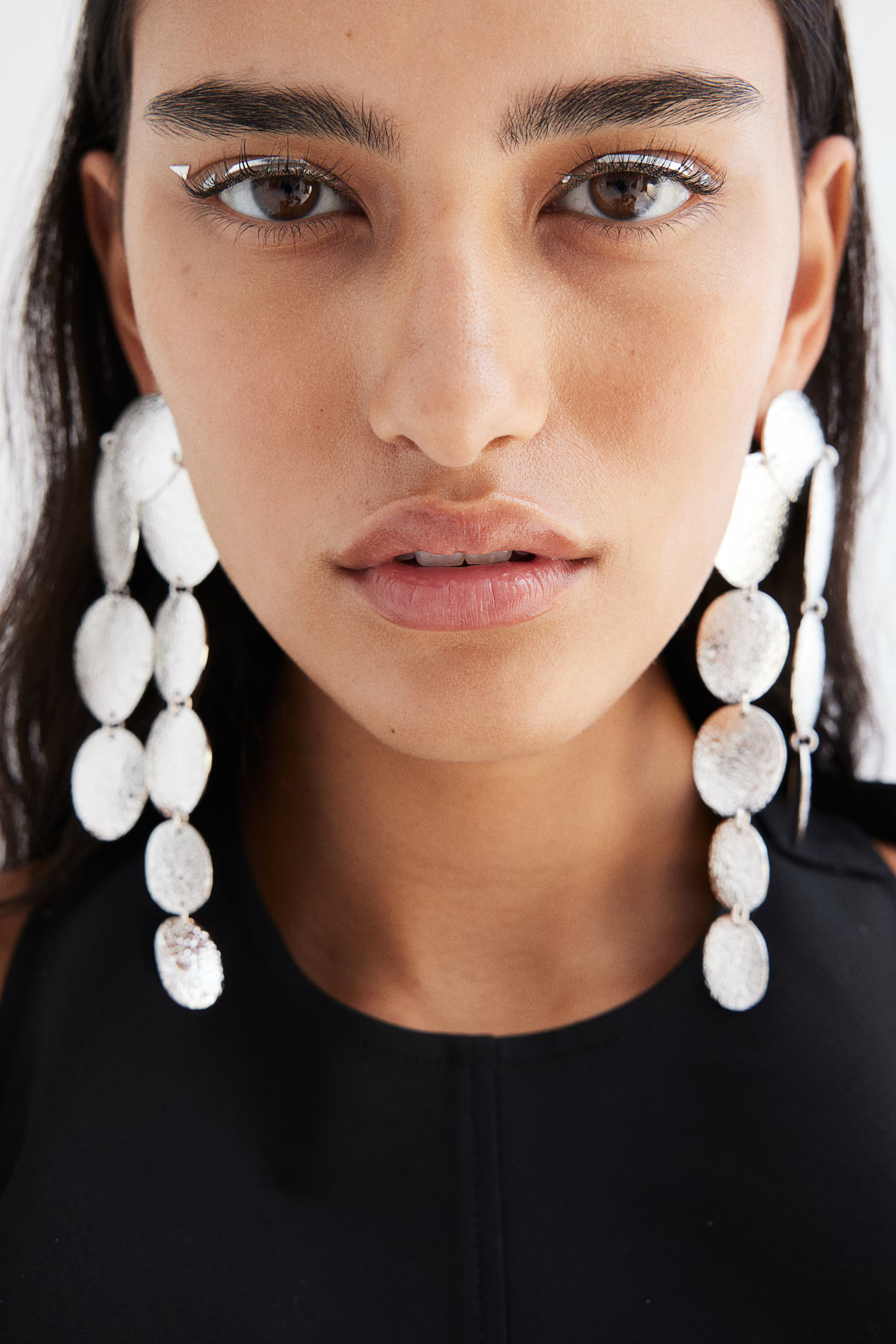 Metal-Disc Pendant Earrings - Silver-colored - Ladies | H&M US | H&M (US + CA)