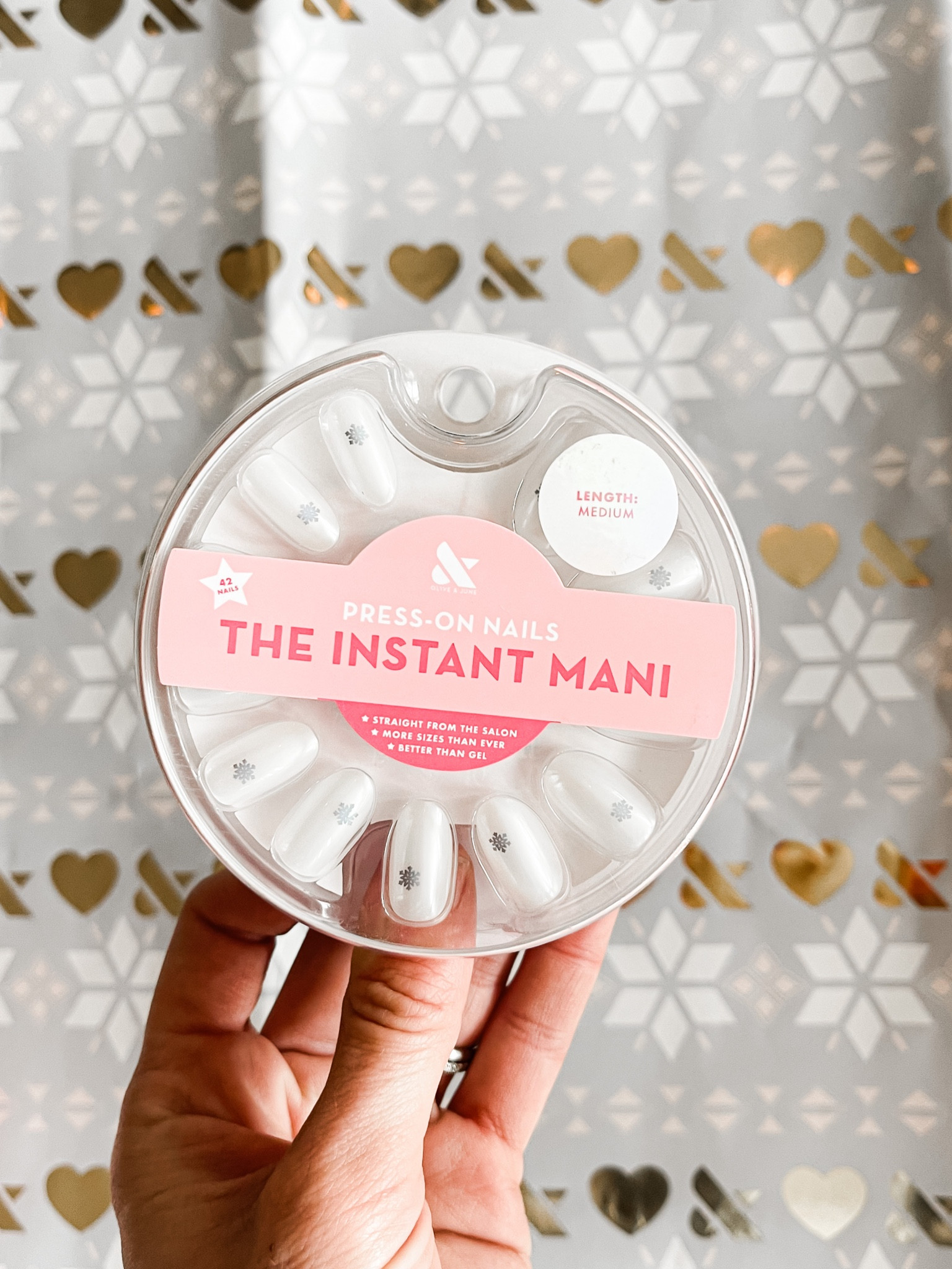 NEW shade press on / glue on nails for Fall & the holidays 😍 #beauty #beautyhack #nails #nailhack #beautyproducts

#LTKHoliday #LTKstyletip #LTKbeauty