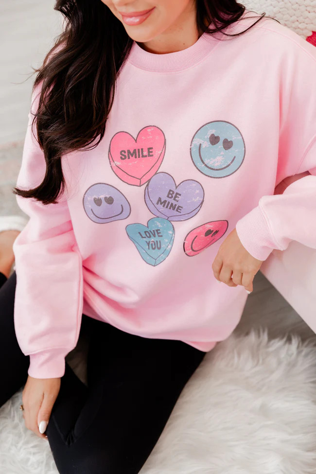 Candy Hearts Light Pink Oversized Graphic Sweatshirt | Pink Lily
