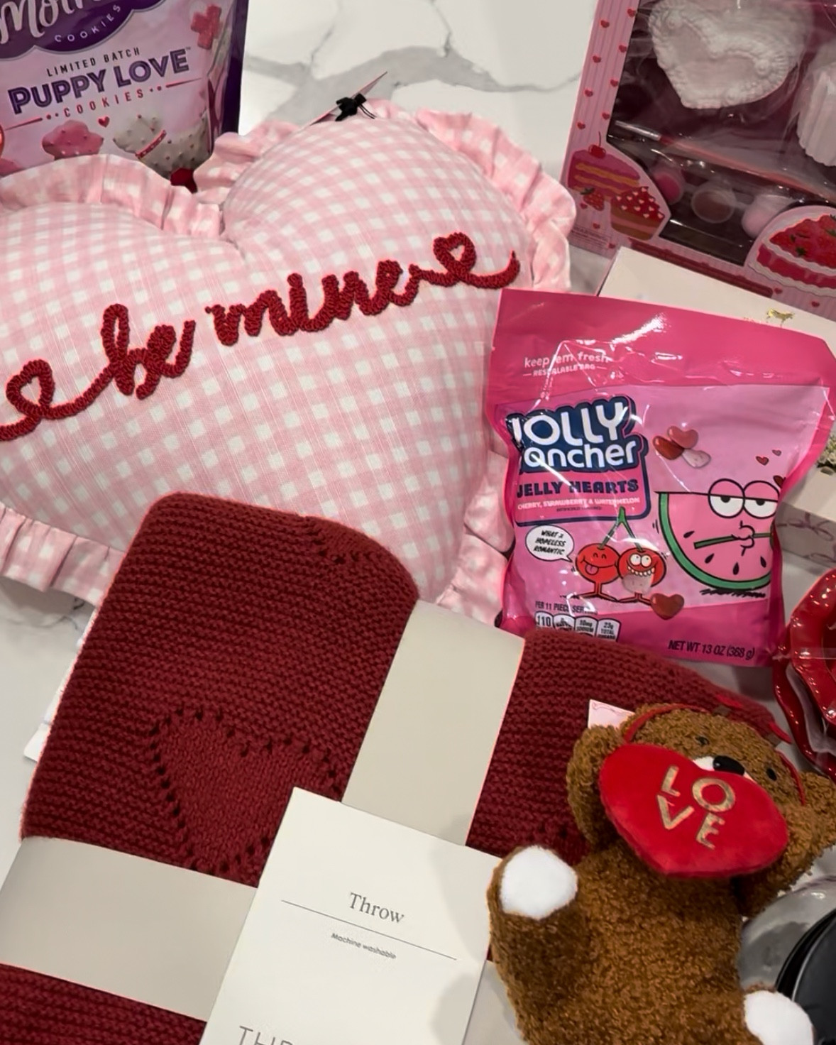 VALENTINES FINDS 💌💕🌹

#LTKHome #LTKSeasonal #LTKSaleAlert