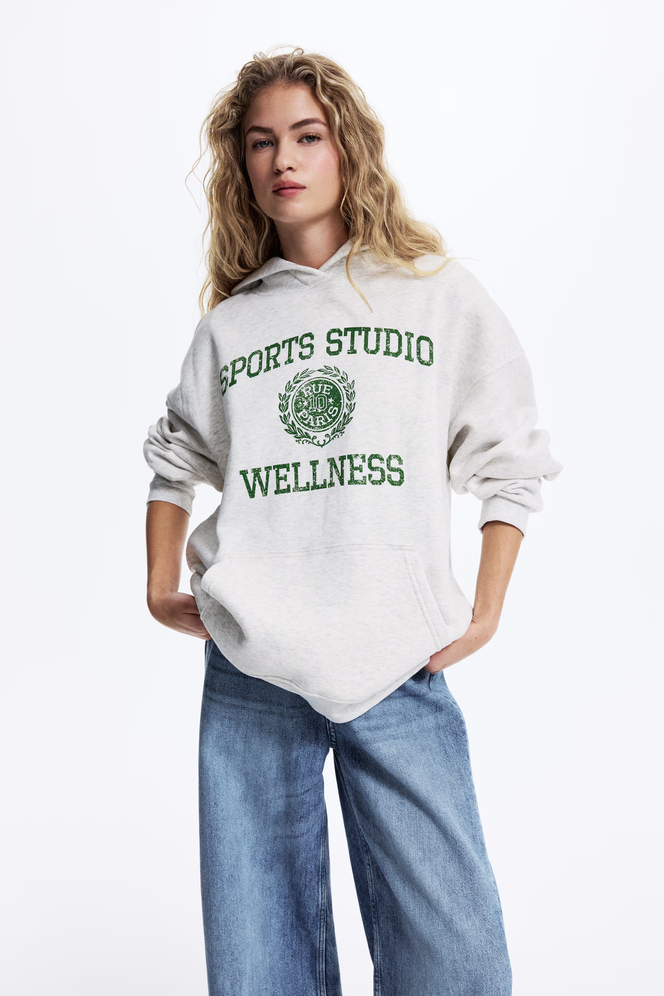 Oversized Hoodie | H&M (US + CA)