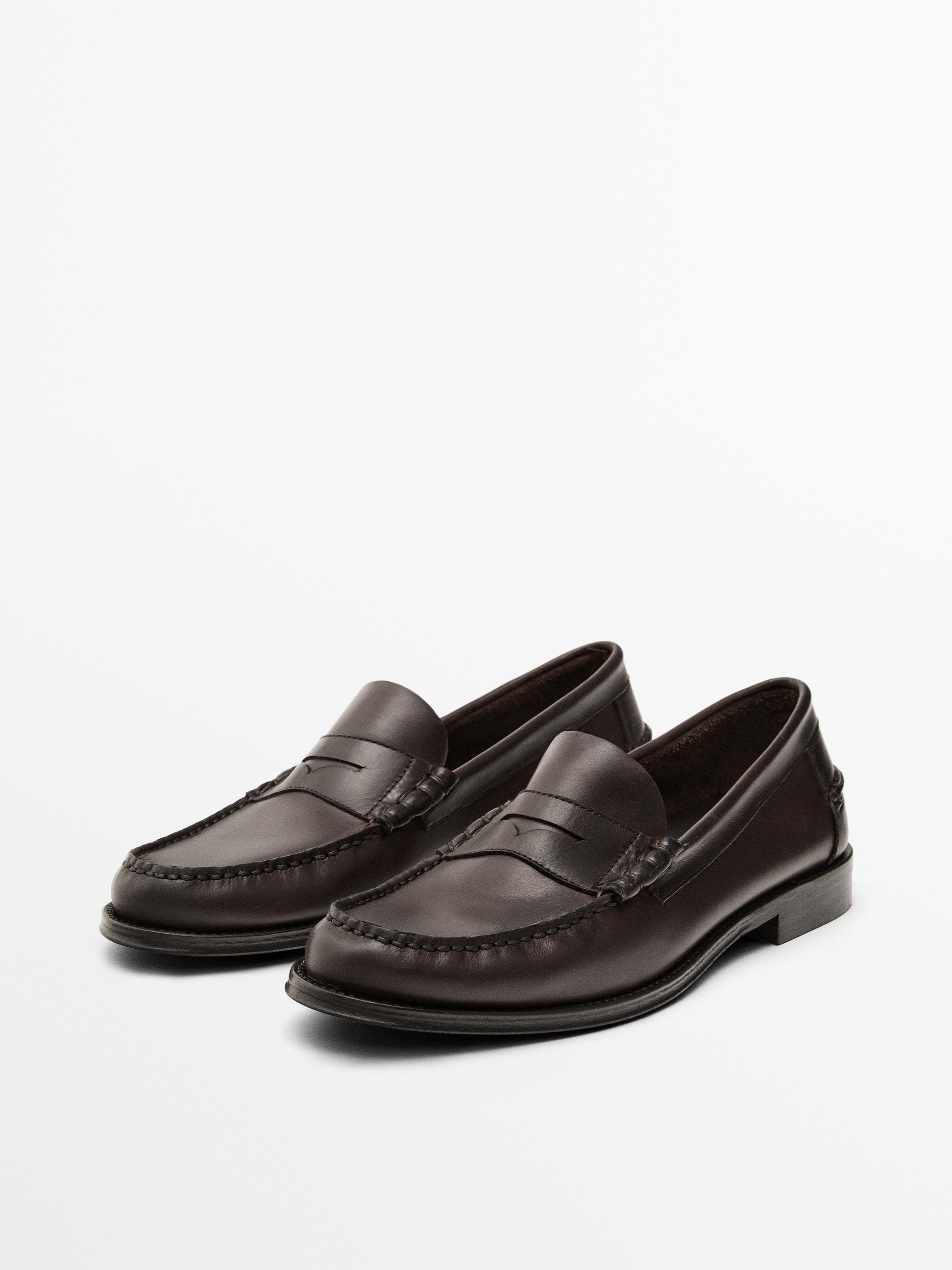 Soft oiled leather penny loafers | Massimo Dutti UK