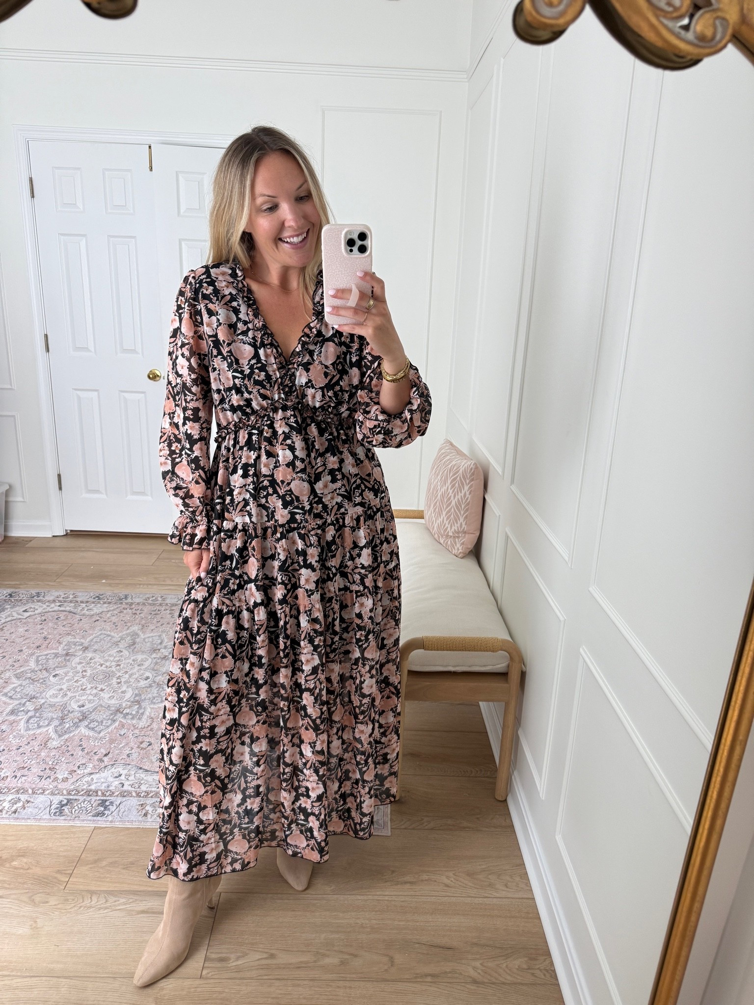 Love this for family photos and it’s bump friendly! In a med

#LTKSeasonal #LTKMidsize