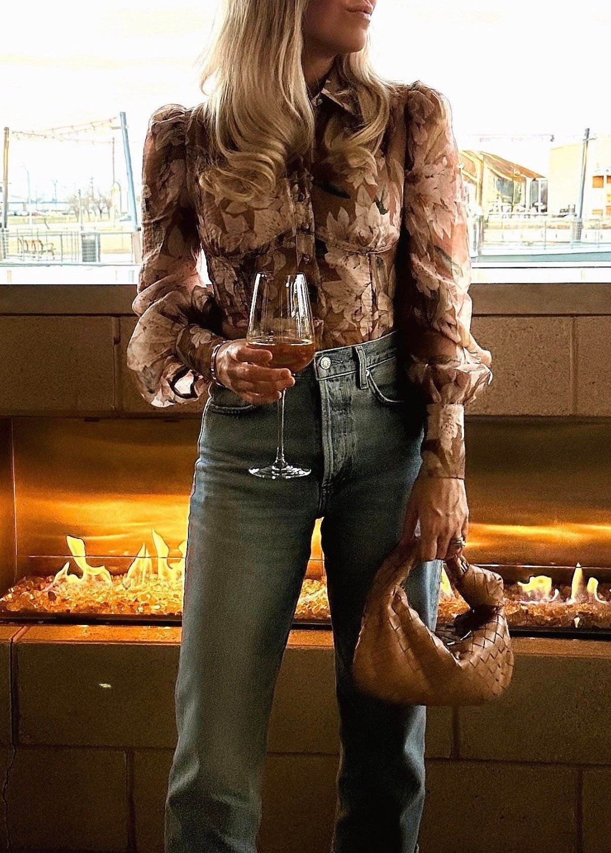 The prettiest floral top
Agolde jeans 
Jeans #LTKValentine

#LTKSeasonal #LTKdayinmylife