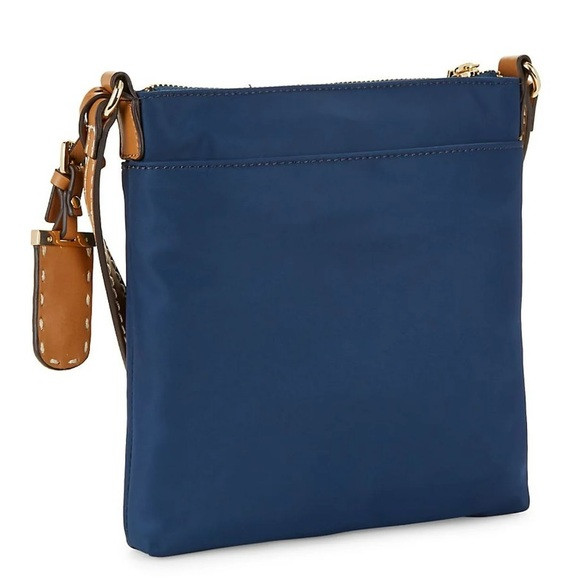 Tommy Hilfiger Julia Women's Navy Crossbody Bag NWT | Poshmark