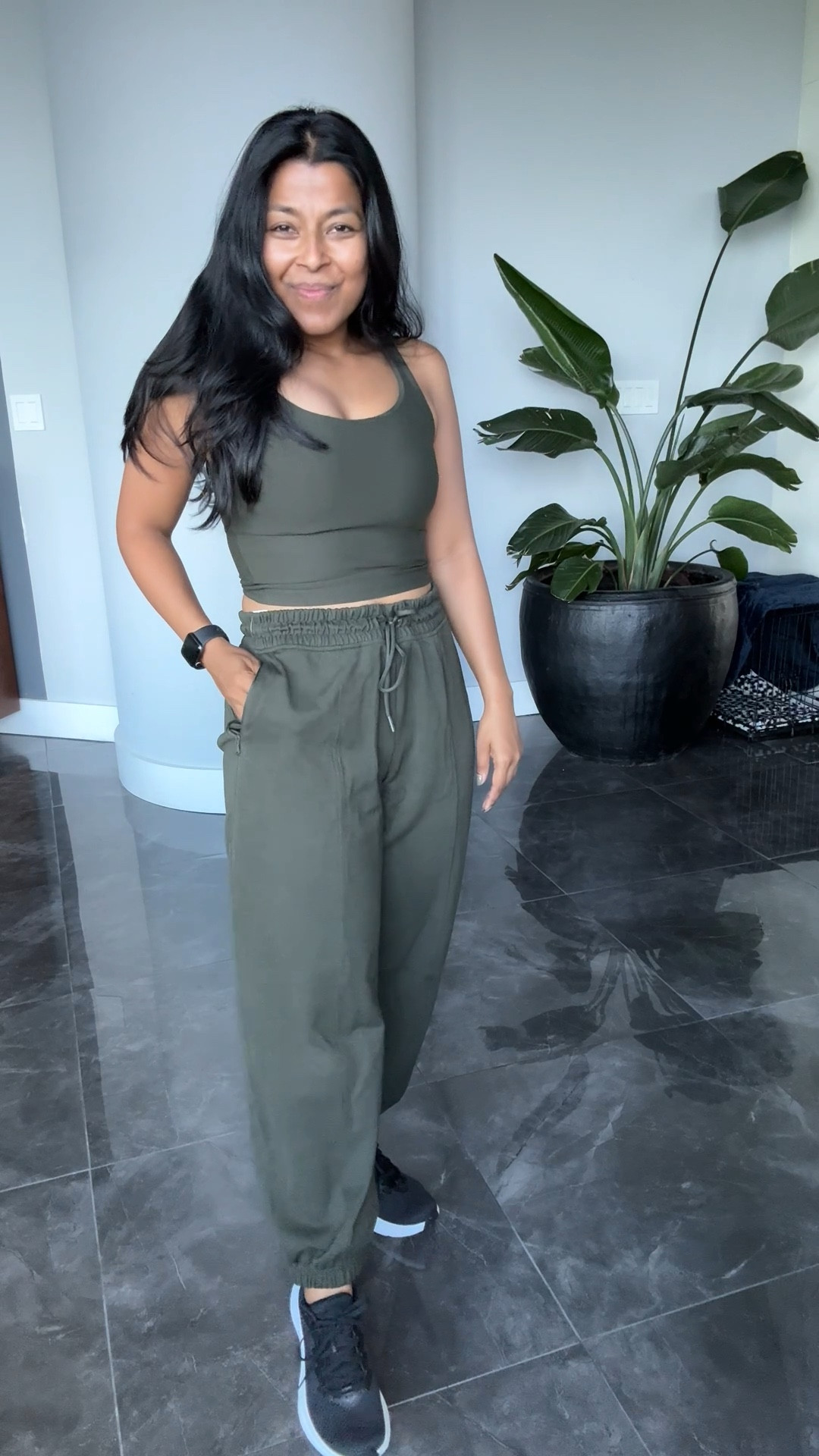 Fall active wear from Old Navy. The fleece joggers come in multiple colors. Wearing petite. Planning on wearing this outfit on my trip to Banff. 

#LTKTravel #LTKActive #LTKFindsUnder50