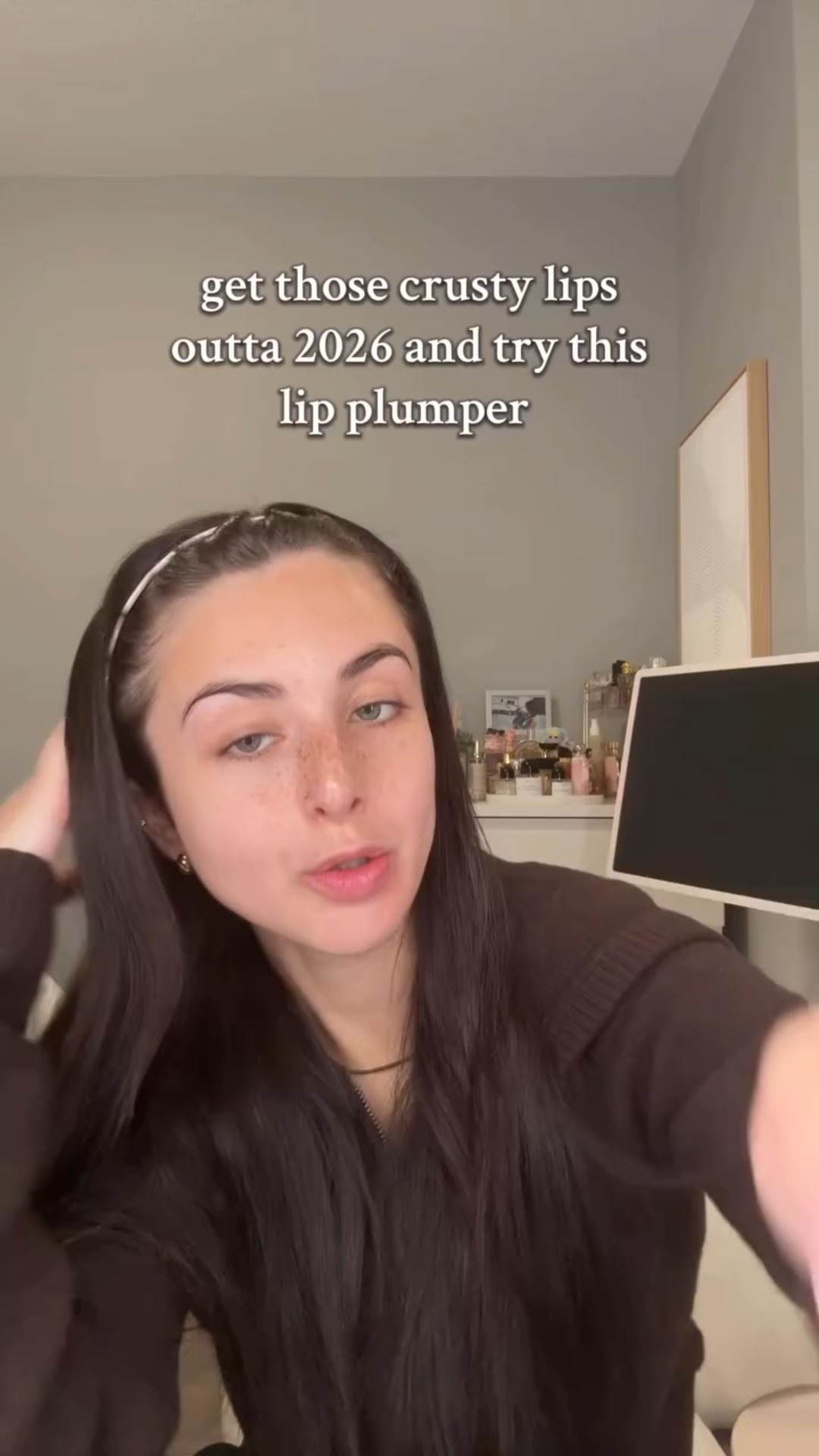 best lip plumper you could ever have, take my word for it🫶🏼✨ 

@drdennisgross 

#lipplumper #beautyhack #plumpinggloss #lipfillers 

#LTKgiftguide #LTKbeauty #LTKcanada
