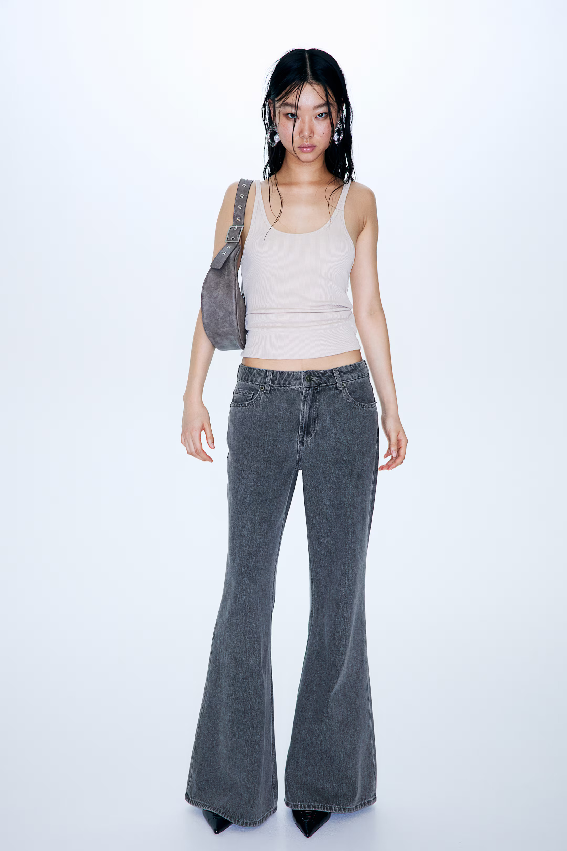 Flared Regular Jeans | H&M (DE, AT, CH, NL, FI)