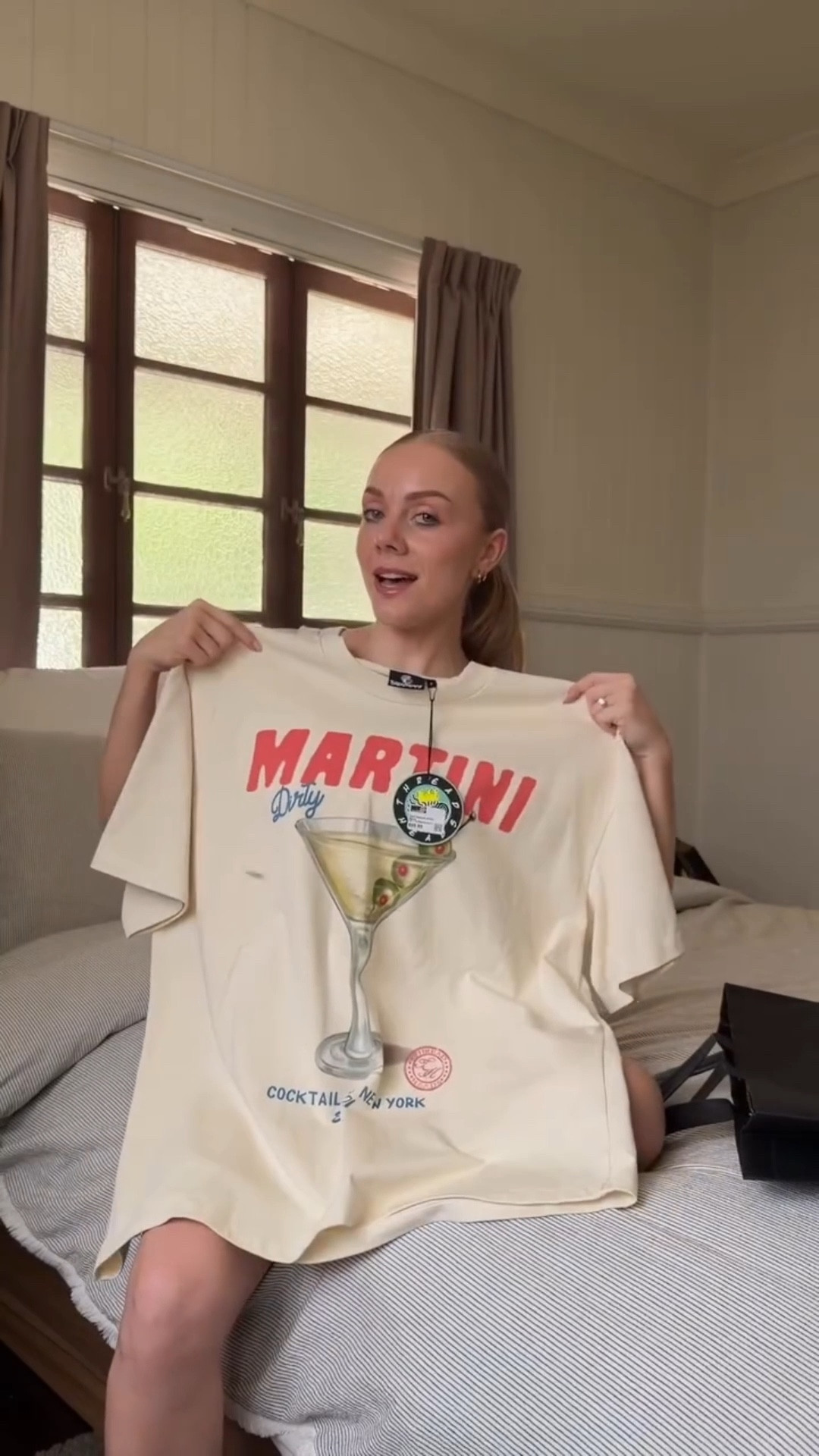 oversized tees 🤝🏼 dj practice! if you have recs on where I can get more, please lmk 🫶🏼 #oversizedtshirt #graphictee #femaledj #beginnerdj #newhobby