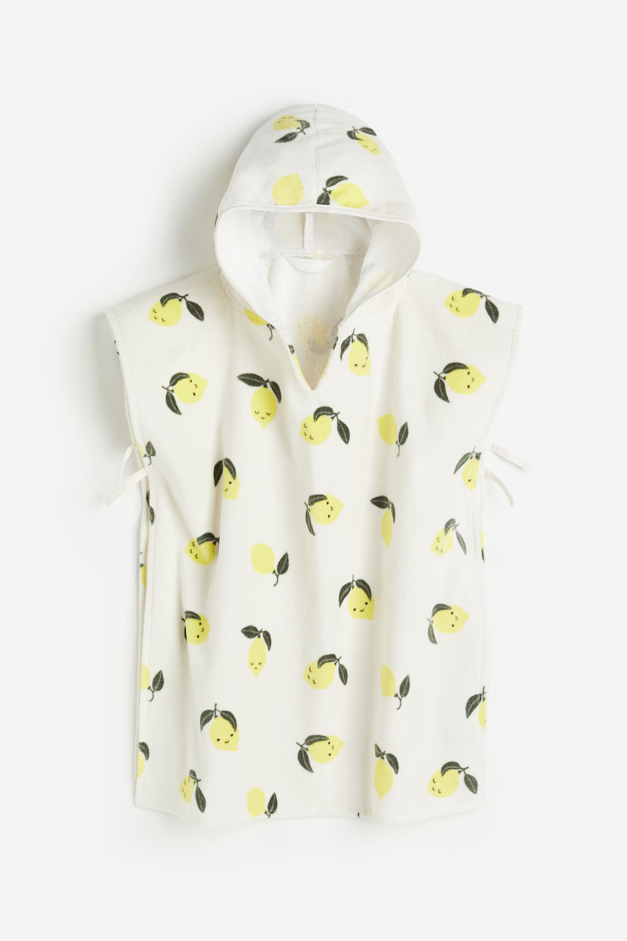 Poncho Towel | H&M (US + CA)