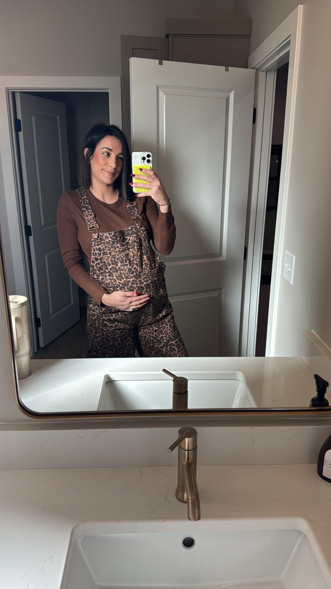Thankful for overalls at the end of pregnancy! Wearing my true size small. 

#LTKBump #LTKBaby #LTKootd