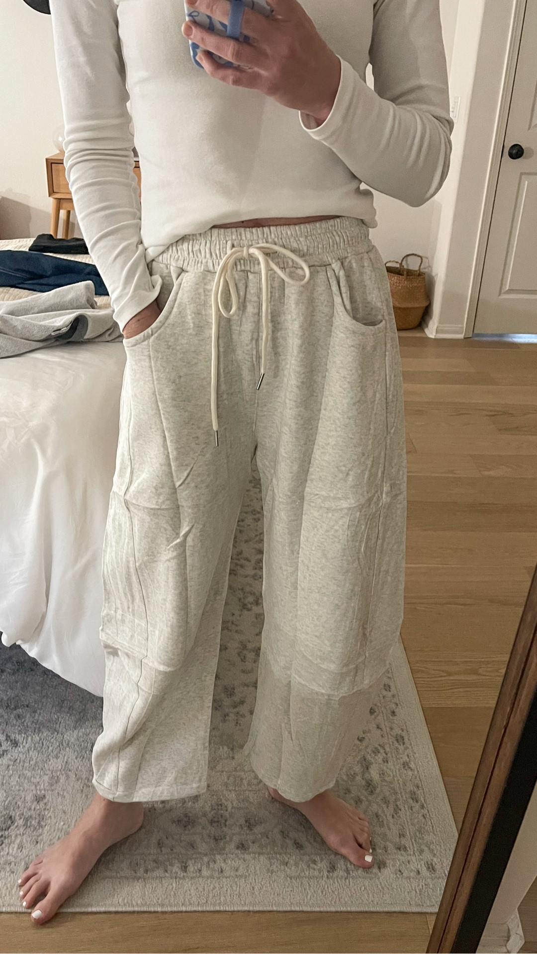 The coziest barrel sweatpants under $40! I literally change into sweats the moment I get home so I am very particular about my loungewear and these are 10/10. I’m already ordering a second pair. This is the Ash Grey color and they run TTS, wearing a small.  

#LTKmomlife #LTKSeasonal #LTKFindsUnder50