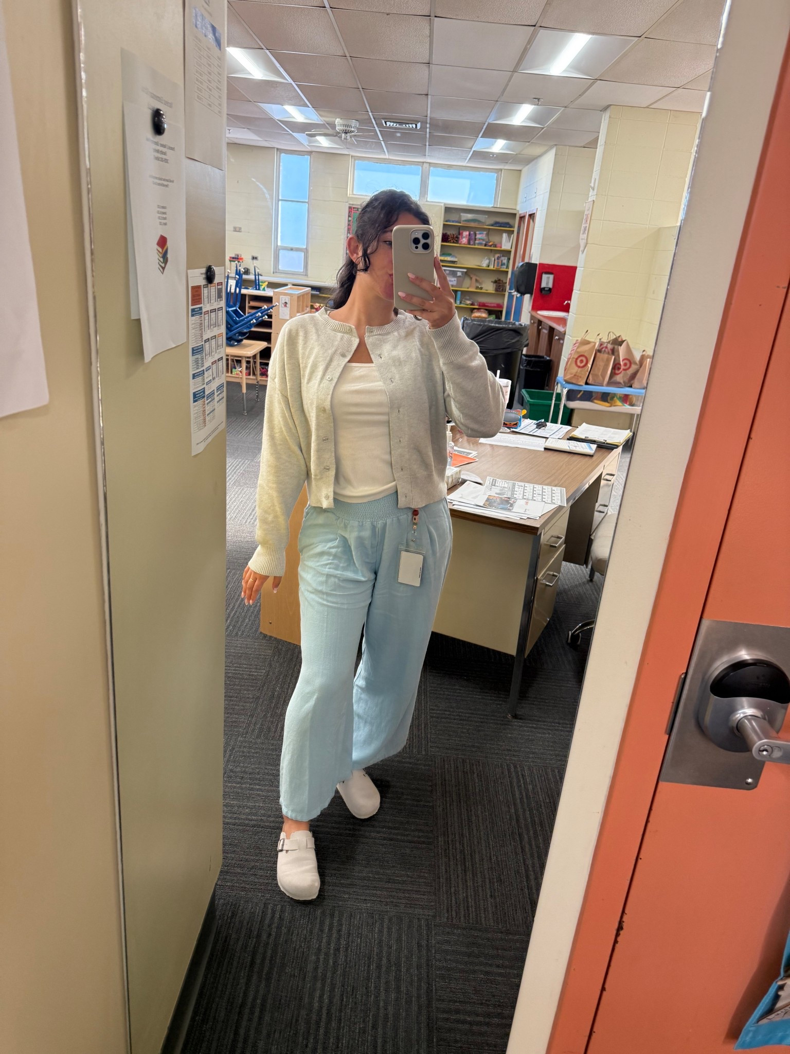 Love love loving this cardigan from Amazon... I will be ordering in more colors ASAP 

#LTKStyleTip #LTKFindsUnder50 #LTKWorkwear