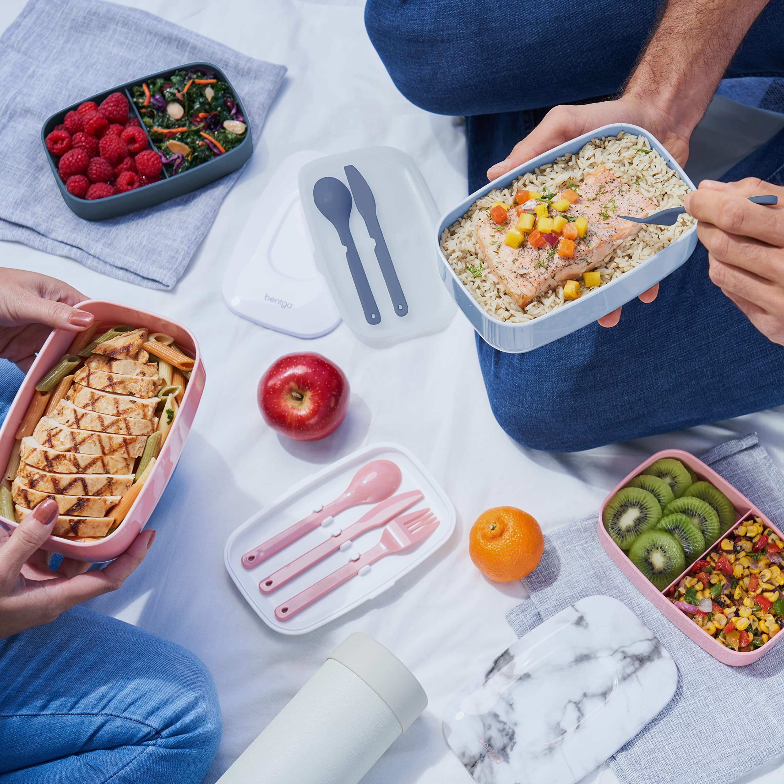 Bentgo Classic - All-in-One Stackable Bento Lunch Box - Modern Style and Design Includes 2 Contai... | Amazon (US)
