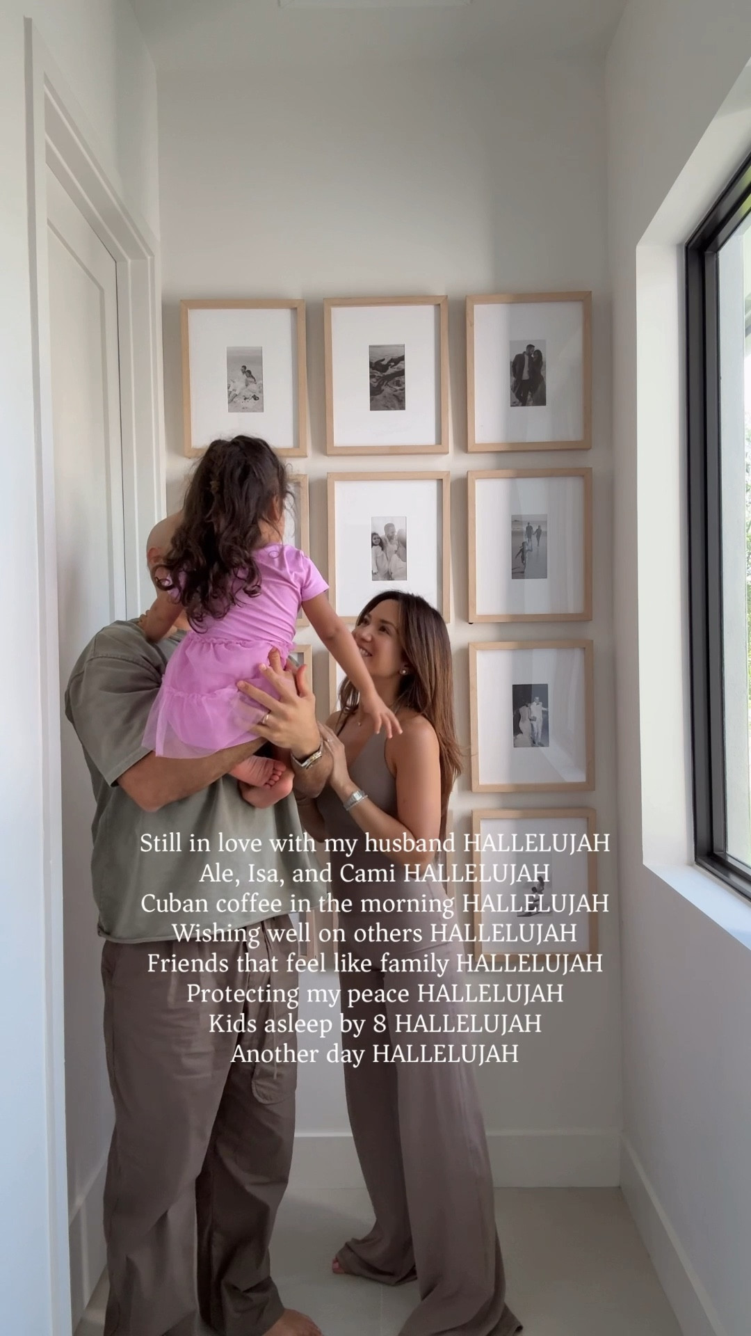 Our photo gallery wall I’ve loved for years and years, we actually brought this with us from our old house and just mounted it here in our new house, makes it feel like home 🤍🖤 Something about framing your memories on the wall 🥹

#LTKMothersDay #LTKmomlife #LTKHome