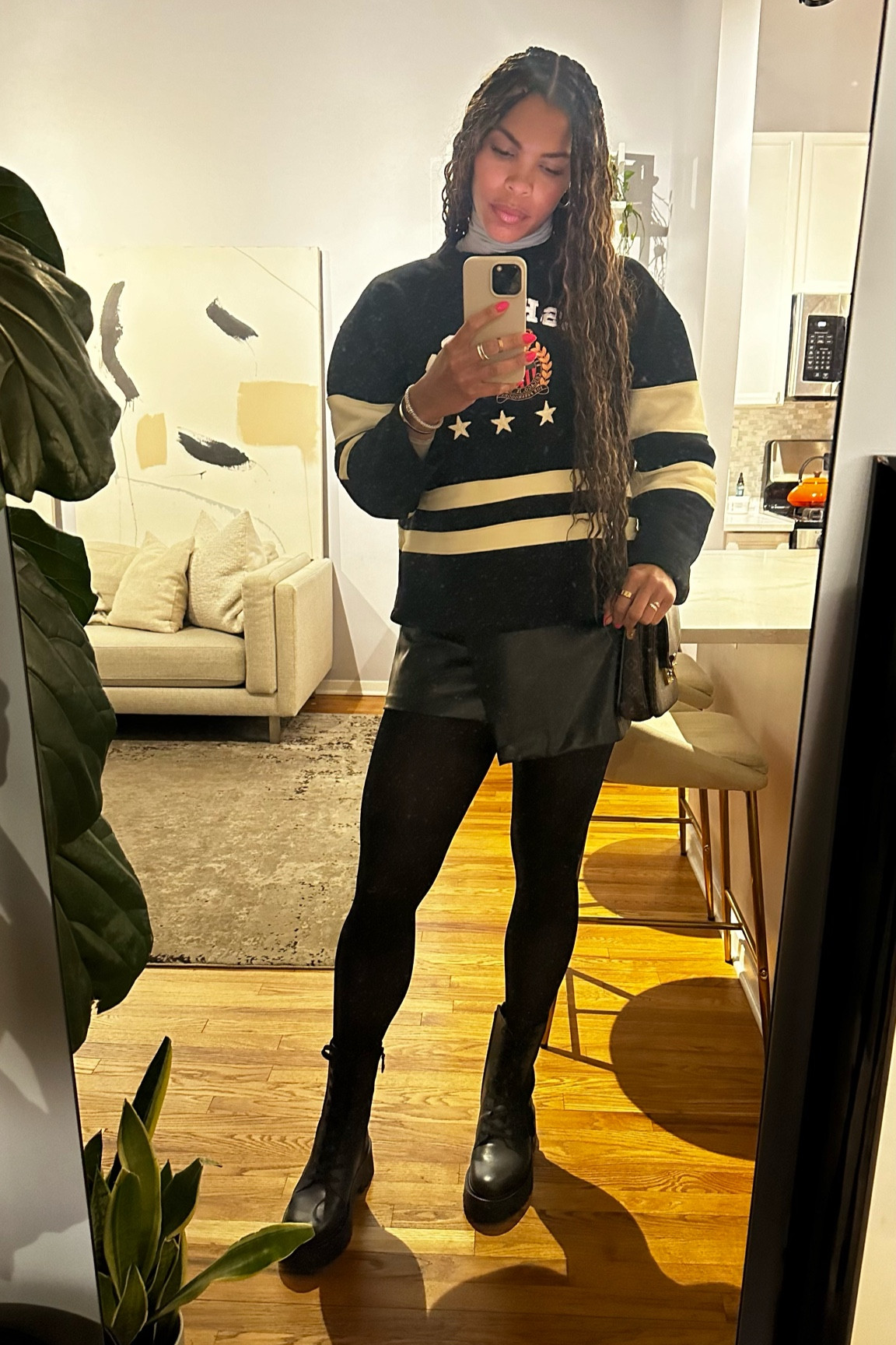 classic all black with a statement crewneck never misses 

#LTKstyletip #LTKSeasonal