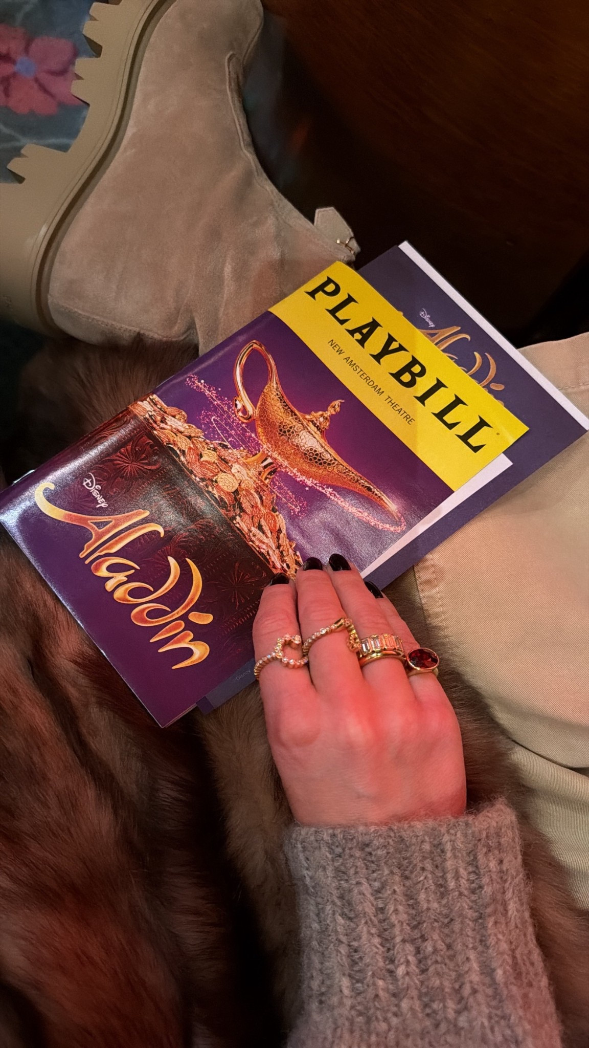 What I’m wearing in New York!! Jeans are sold out so I’m linking a bunch of similar options! 


Women’s fashion, fall fashion, fall style, fall outfits, fall outfit inspo, fall ootd, holiday fashion, holiday style, holiday outfits, holiday ootd, winter fashion, winter style, winter outfits, winter outfit inspo, thanksgiving fashion, thanksgiving outfit, travel outfit, New York fashion




#LTKootd #LTKCyberWeek #LTKHoliday