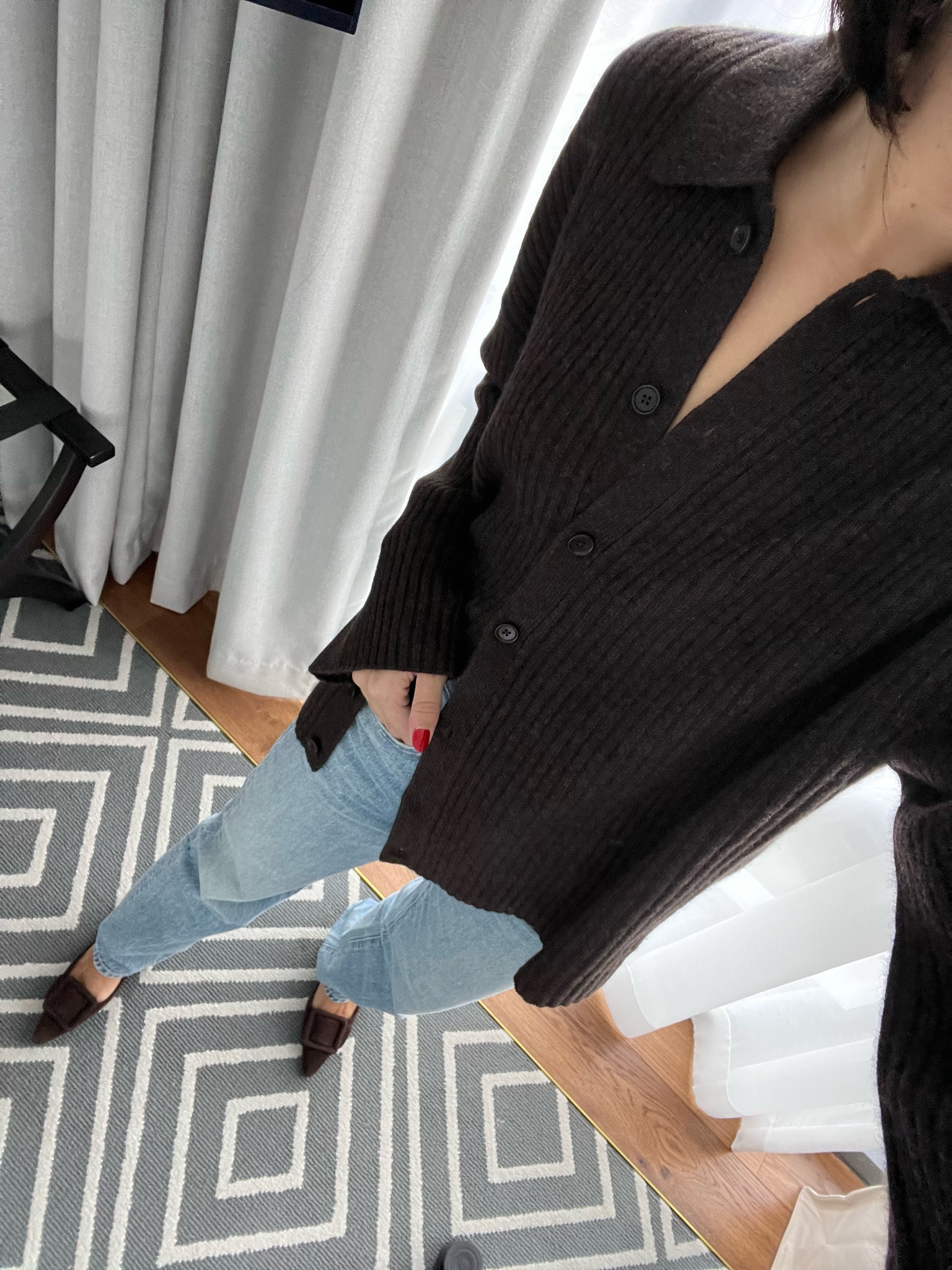 Chocolate brown cardigan sweater from Nordstrom 

#LTKSeasonal