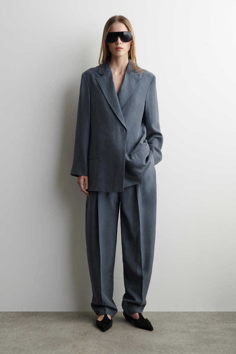 Hose Aus Seide In Knitteroptik Mit Geradem Bein | COS (EU)