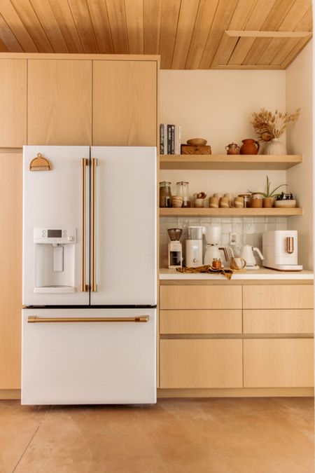 Coffee nook with all my favorite coffee appliances, electric tea kettle, espresso maker and coffee grinder  

#LTKhome