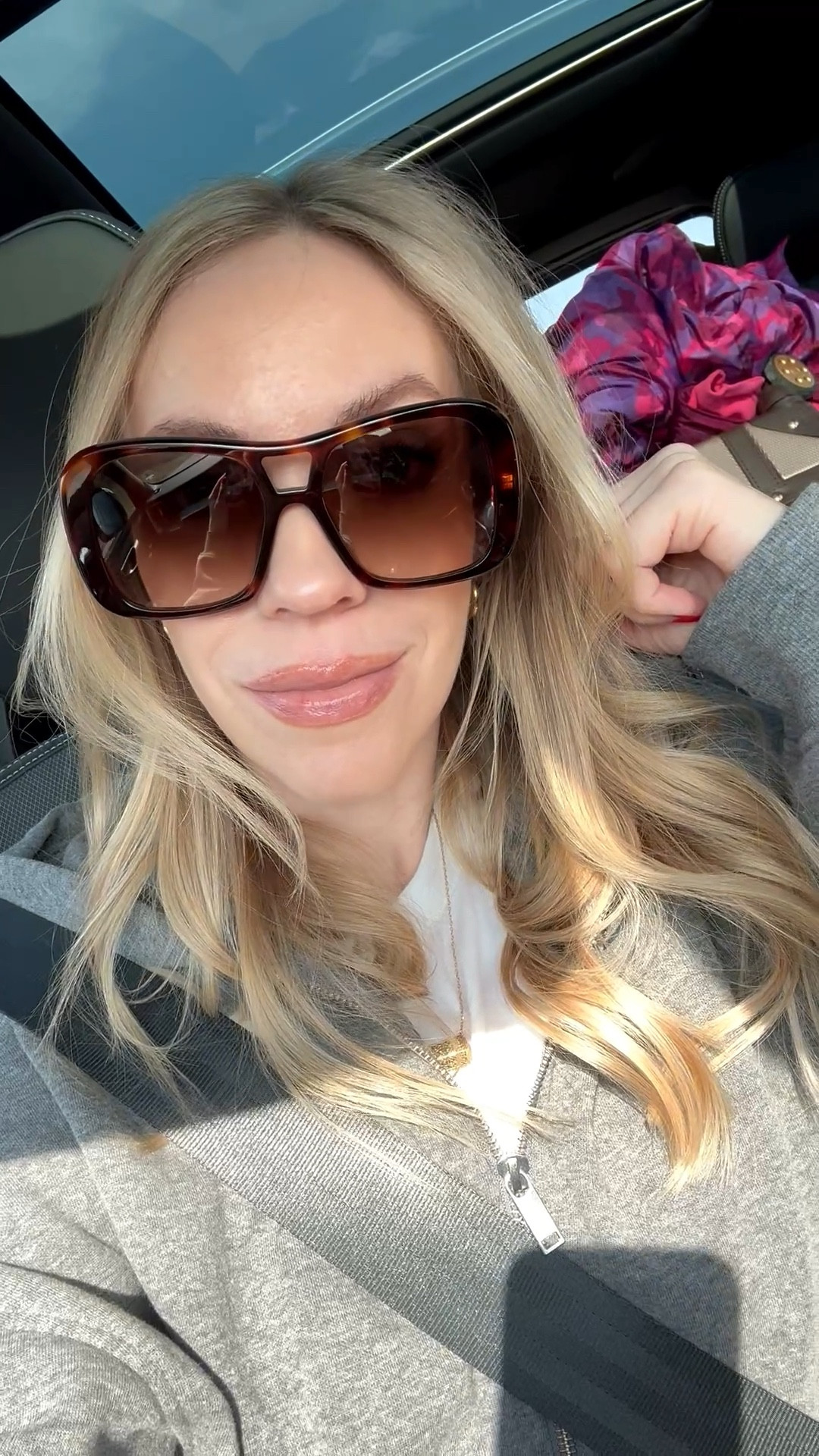 Celine aviator sunglasses, travel look, gray hoodie, Tarte plumping lip oil in ‘Buffed Rose'

#LTKBeauty #LTKTravel #LTKdayinmylife