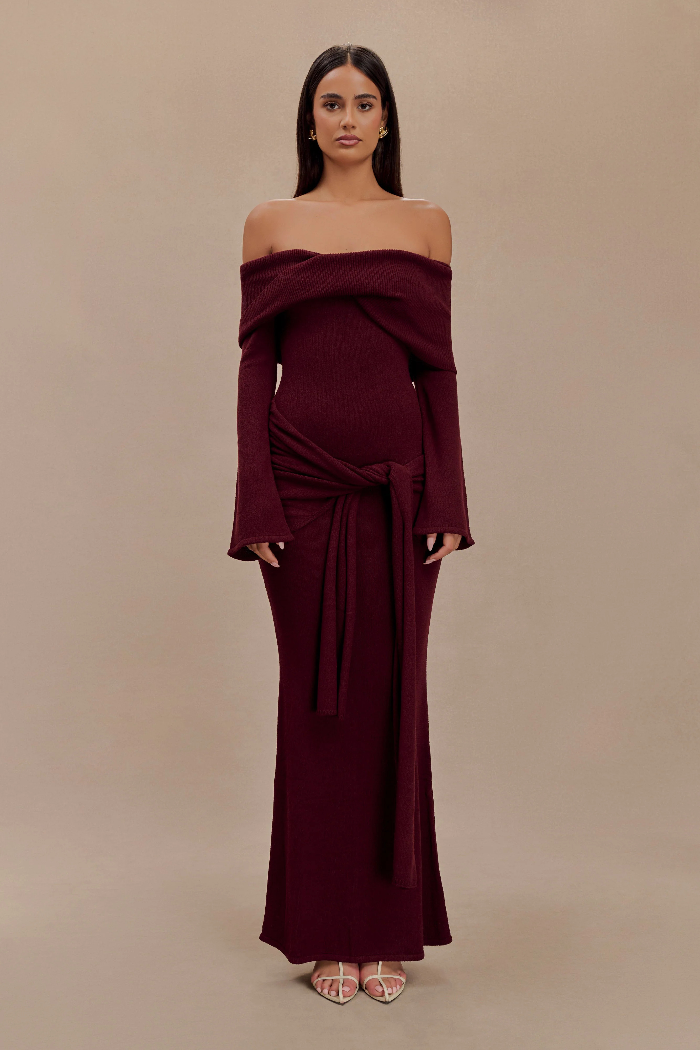 Cameron Off Shoulder Tie Maxi Dress - Merlot | MESHKI US