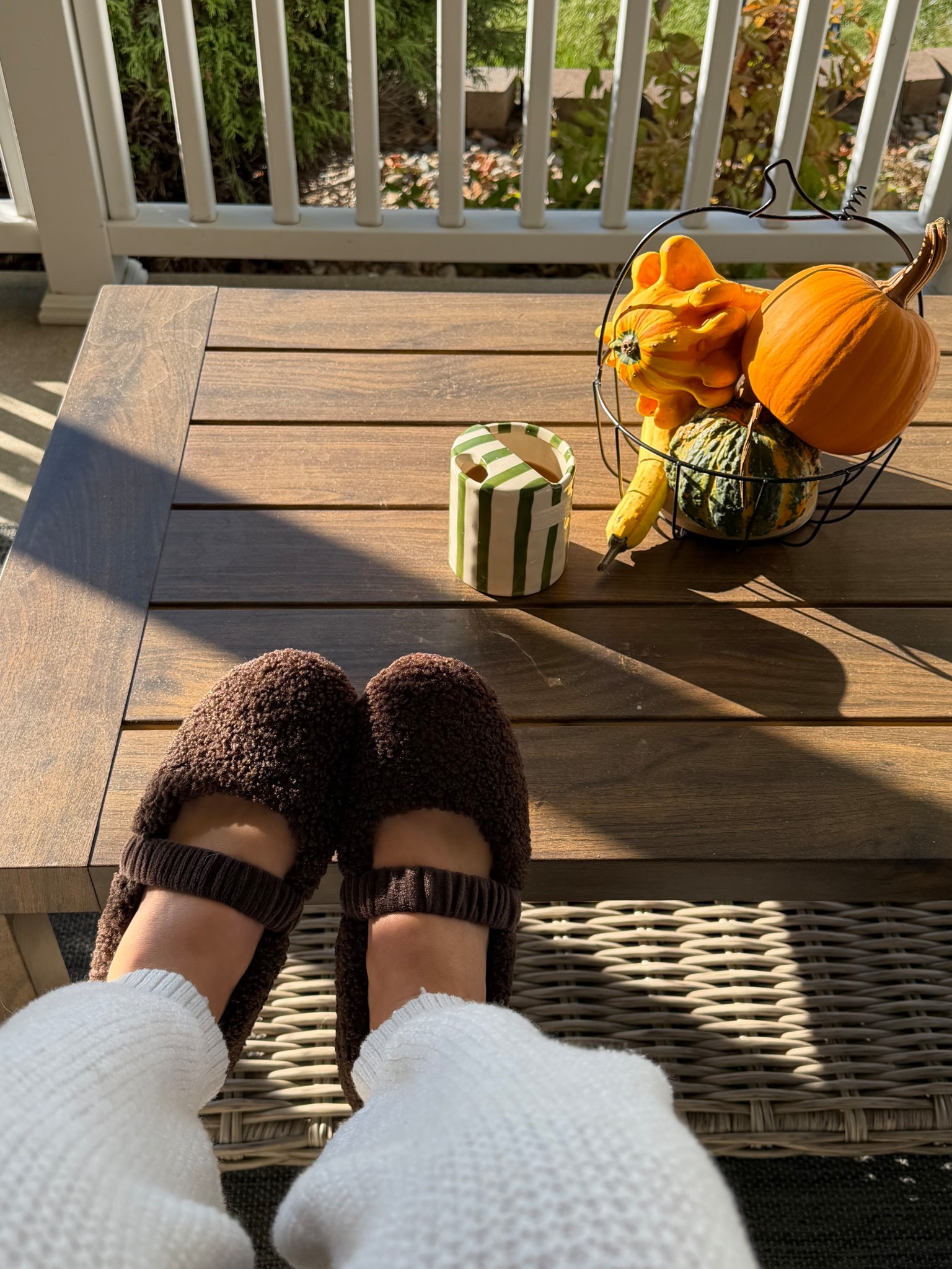 the cutest slippers that look like ballet flats!!🩰🤎 

Target, slippers, cozy