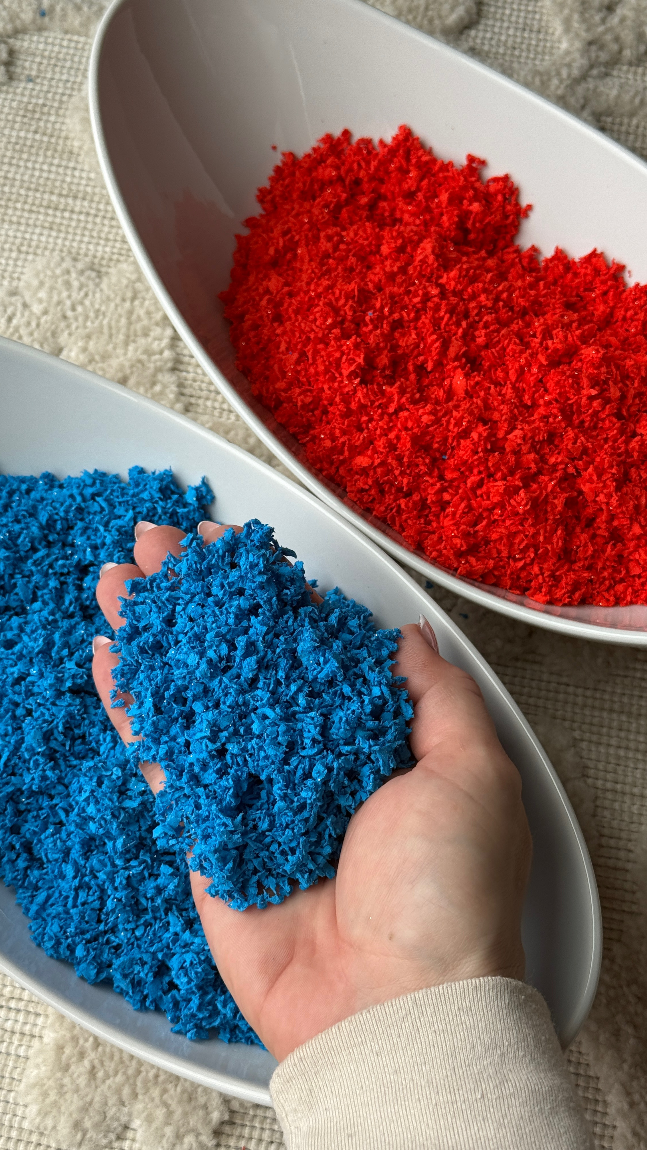 Easter basket filler idea!!! Seriously the coolest sensory toys I have found! It is so satisfying you want to play with it with your kids!! Calming and relaxing yet stimulating at the same time!!!
#amazon #amazonfinds #easterbasketideas #easter #sensory #sensoryplayideas #fidget #eastergiftideas