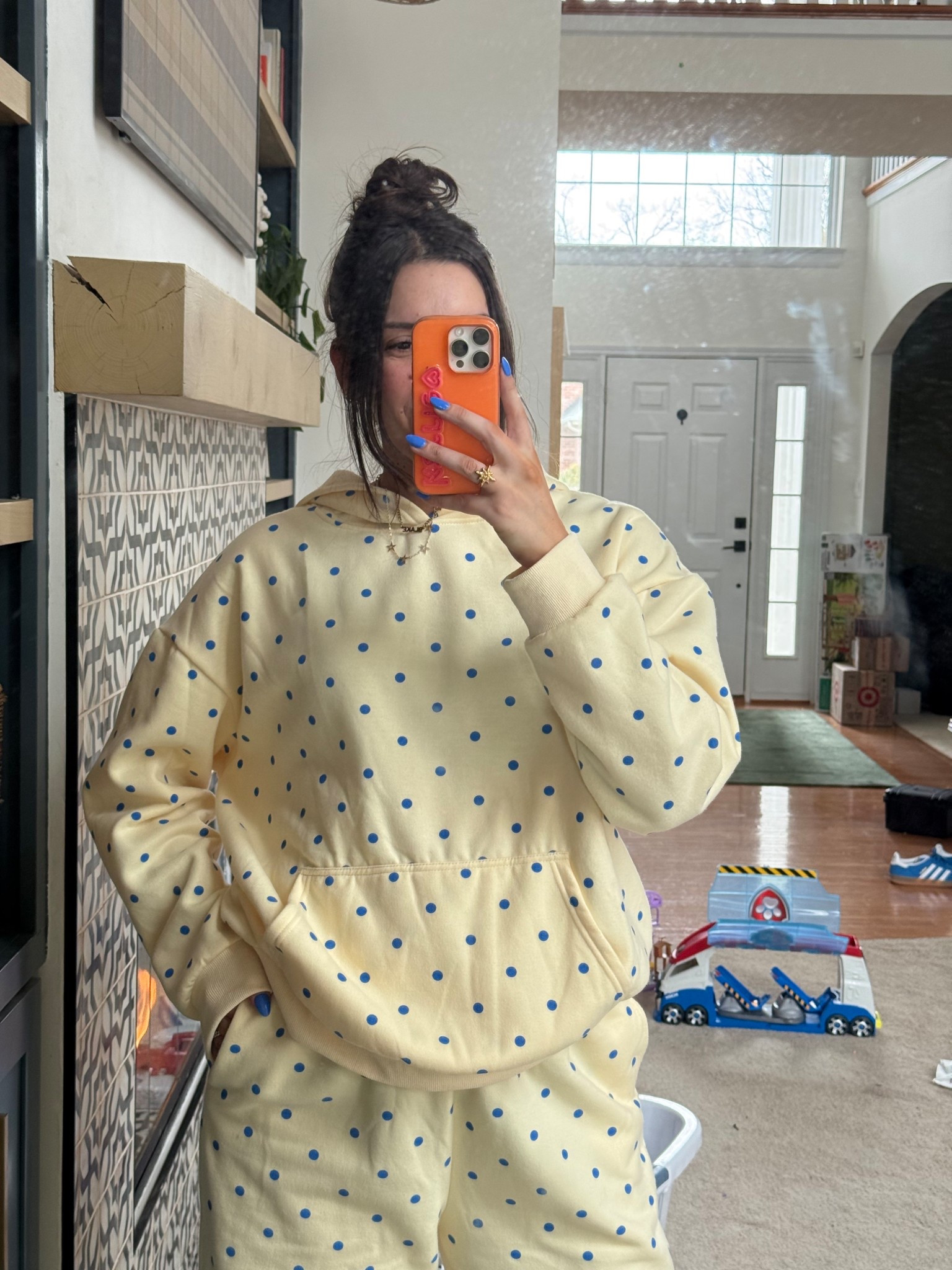 fun mom outfit polka dots! 

#LTKdayinmylife #LTKmomlife #LTKootd