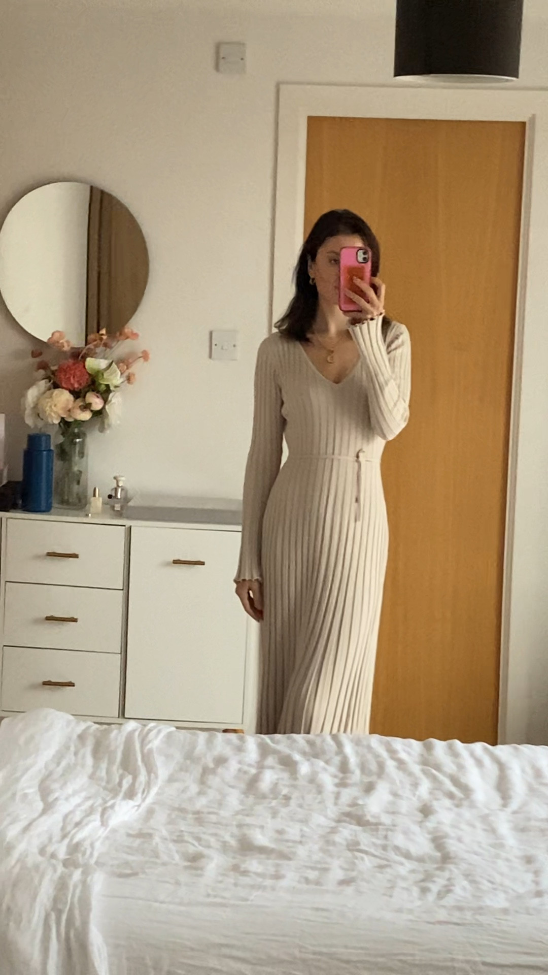 The one dress to fit all occasions

Long dress, pleated dress, everyday dress, elevated dress, pleated dress, spring dress, Dishh dress



#LTKstyletip #LTKeurope #LTKSeasonal