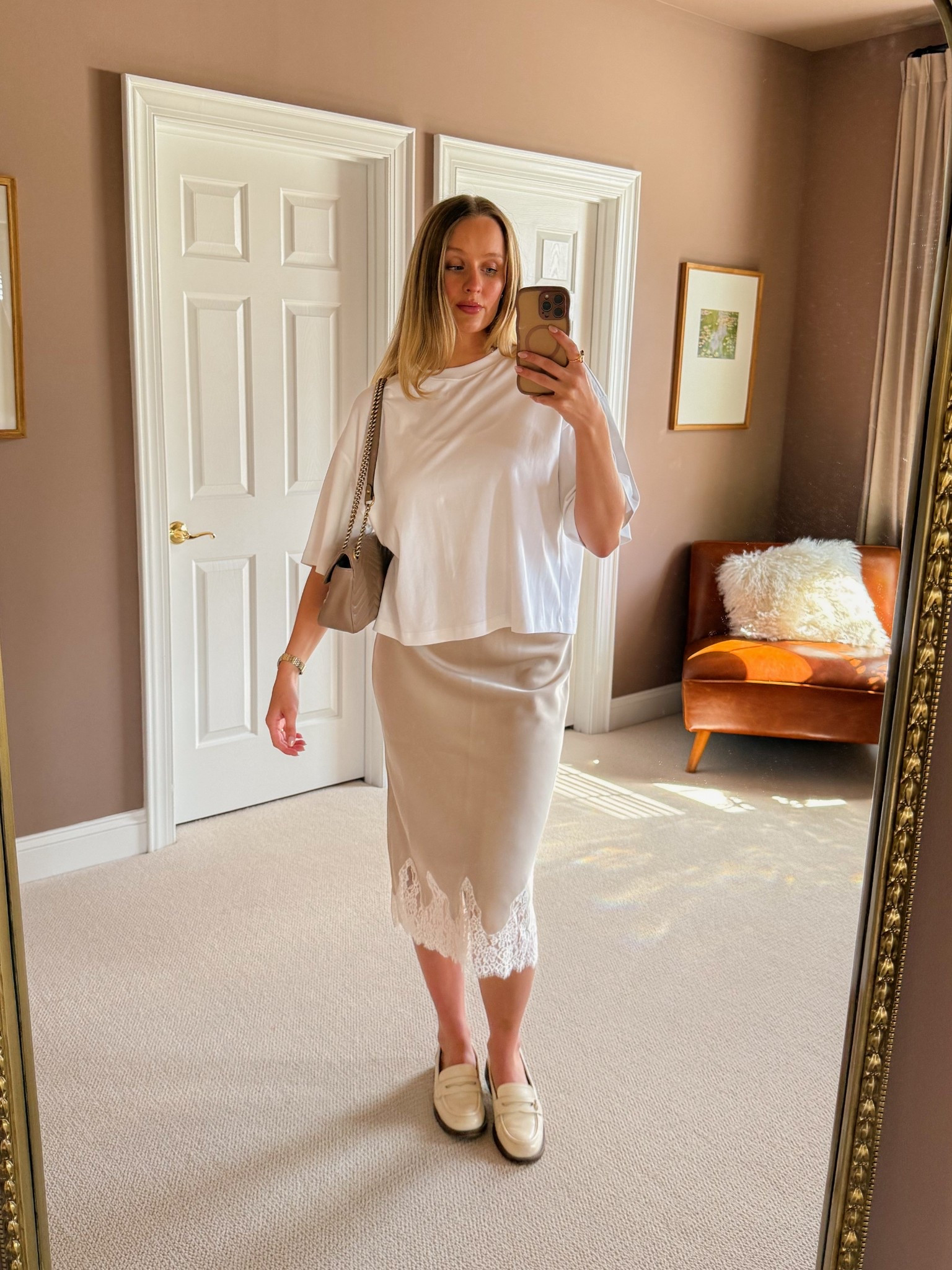 Love the lace detailing on this silk skirt! ✨

#LTKgrwm #LTKdayinmylife #LTKootd