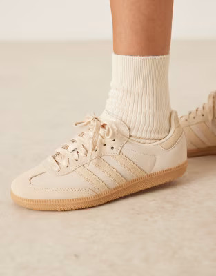 adidas Originals Samba OG sneakers in off-white | ASOS (Global)