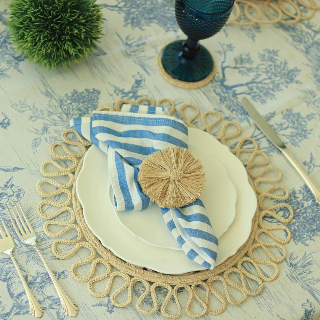 Fringe Fluffy Napkin Ring /Iraca/raffia | Etsy (US)