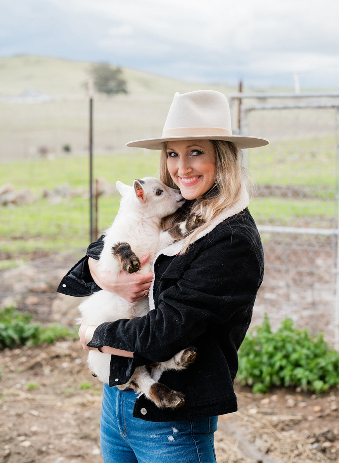 Ranch life is the BEST life! This jacket is currently sold out, but here some of my other favorite ranch jackets and jeans!🤠👏🏻🤠

#levis #wranglers

#LTKStyleTip #LTKWorkwear #LTKFindsUnder100