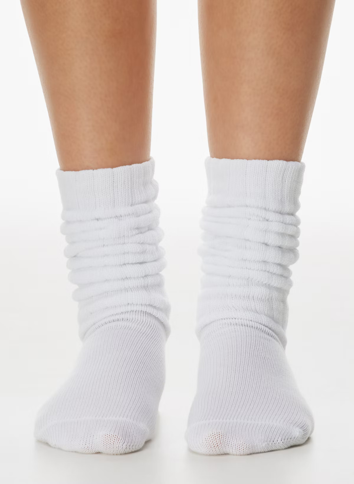 BEST-EVER SLOUCHY CREW SOCK | Aritzia