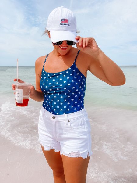 Memorial Day beach outfit - would be perfect all summer and 4th of July 🇺🇸 wearing a size small in the old navy suit // size M in the shorts 