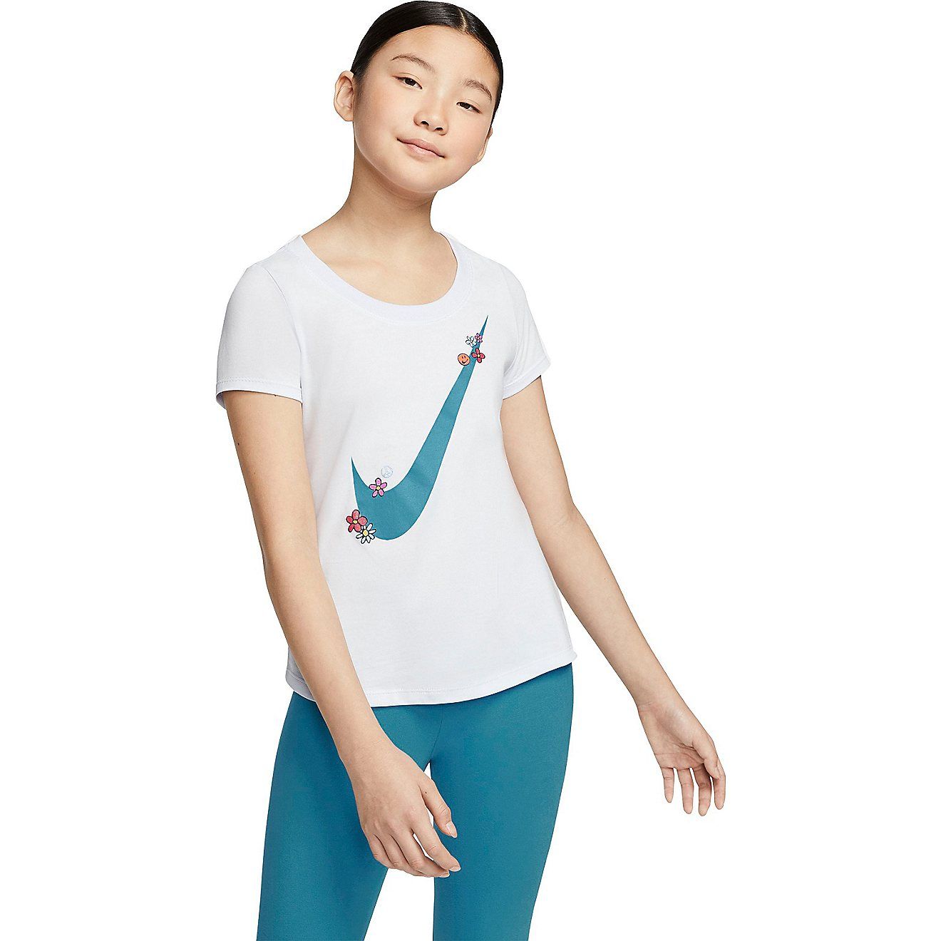 Nike Girls' Sportswear Graphic T-shirt | Academy Sports + Outdoor Affiliate