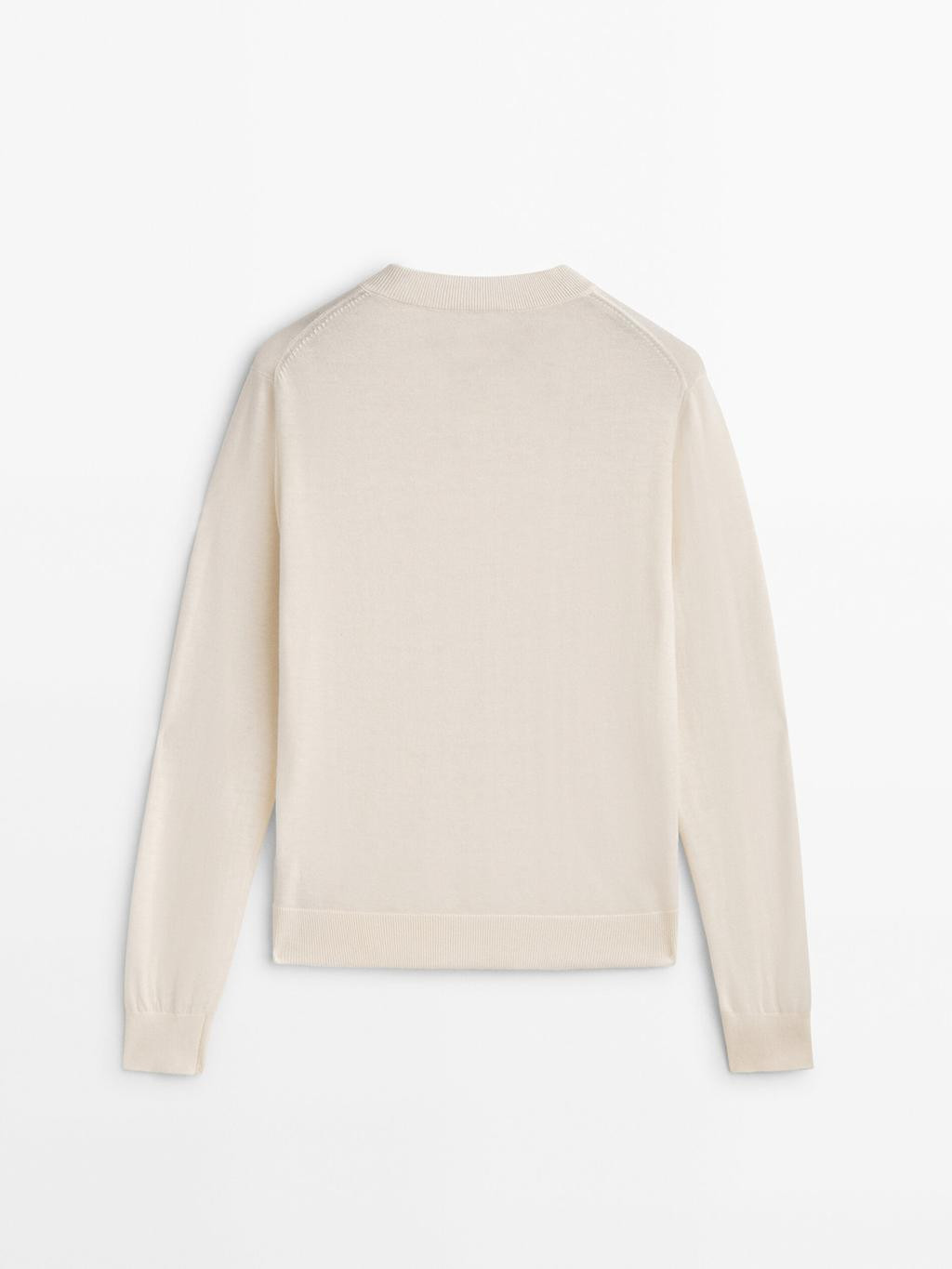 Wool and cashmere V-neck sweater | Massimo Dutti US