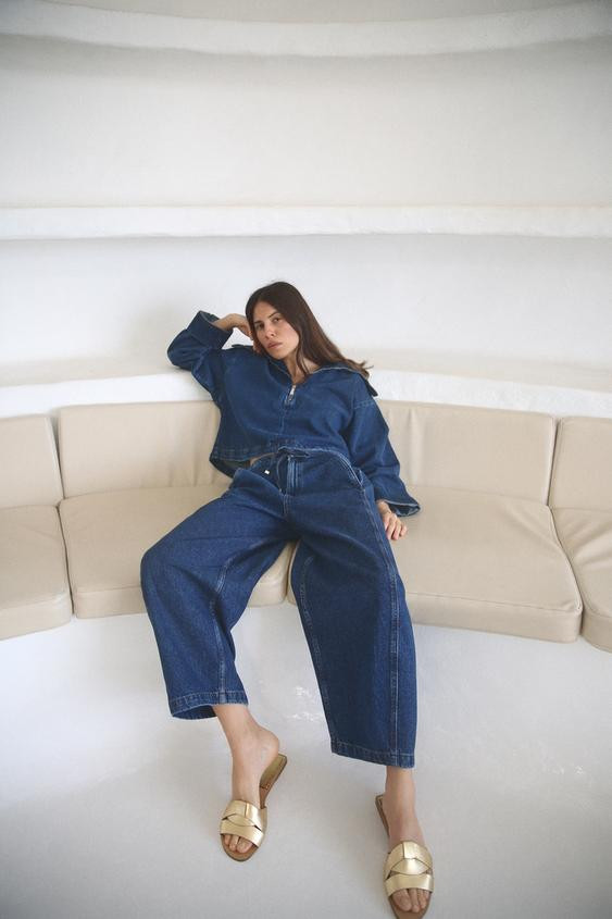 FLAT CROSSED LEATHER SANDALS | Zara US