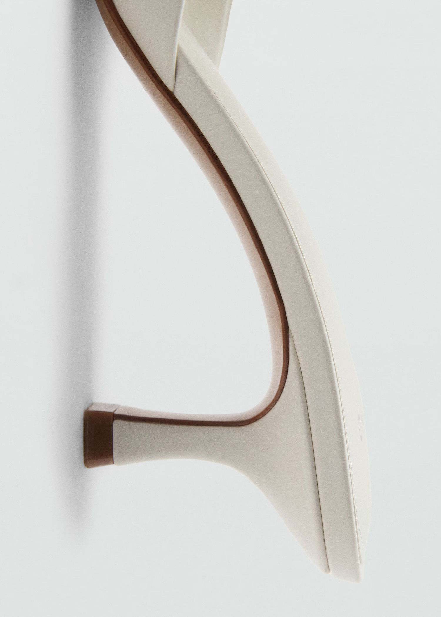 Kitten-heel sandals with strap | MANGO (UK)