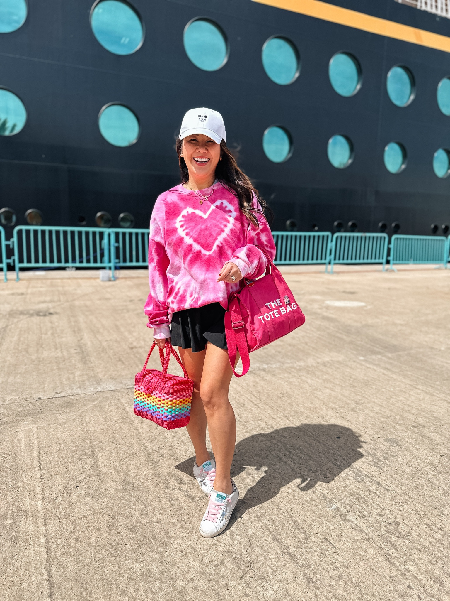 Urban outfitters sale
Oversized sweatshirt


#LTKSpringSale #LTKover40 #LTKSeasonal