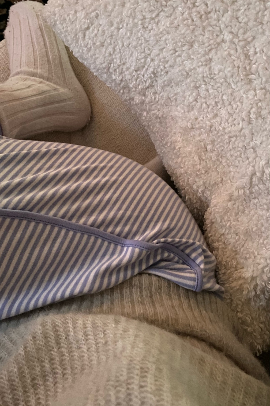 Weekend cozies 🤍

#LTKstyletip #LTKMostLoved #LTKSeasonal