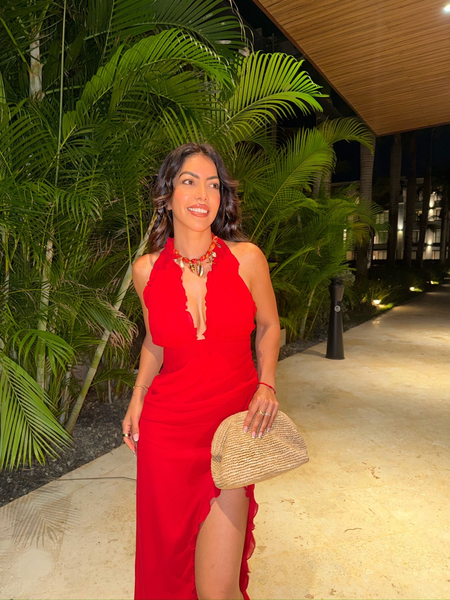 Beach vacation outfit for dinner! ✨❤️

This vibrant red maxi dress is under $100! It’s stunning! Wearing size small. 


Vacation dresses, resort wear, vacation outfit, summer outfits, summer dresses, beach vacation dress

#LTKSeasonal #LTKootd #LTKgrwm
