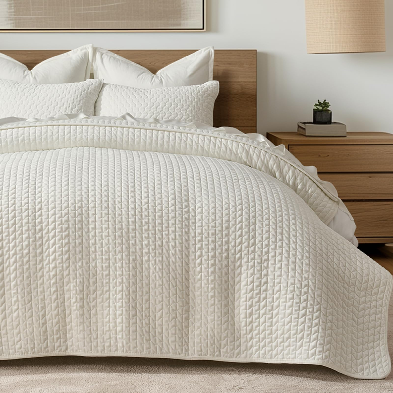 EVERGRACE Luxury Velvet Quilt Set King Size 3 Piece, Soft Cross-Stitch Velvet Comforter Set with ... | Amazon (US)