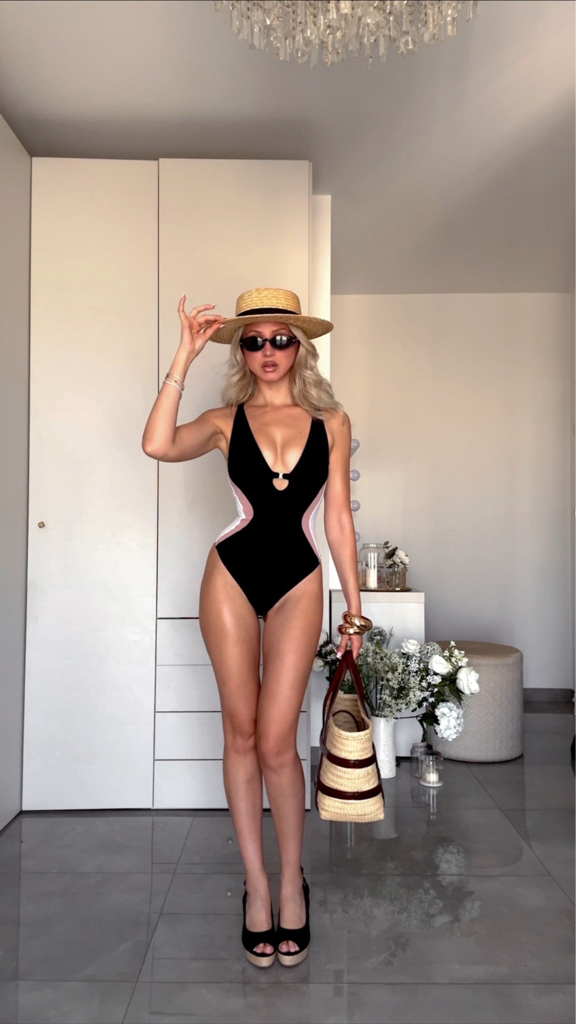 The viral corset swimsuits are back!!

#LTKSwim #LTKTravel #LTKootd