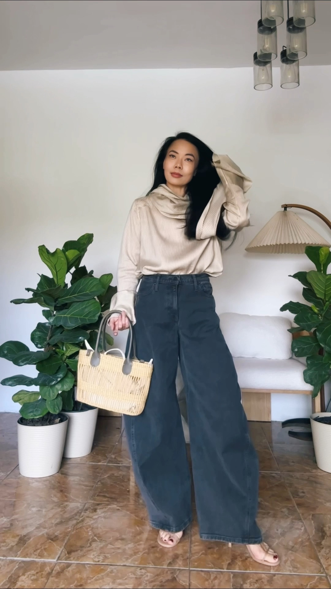 I love these jeans so much—I already have them in classic denim blue, and just had to get them in black too. Now 30% off 🤍

#LTKgrwm