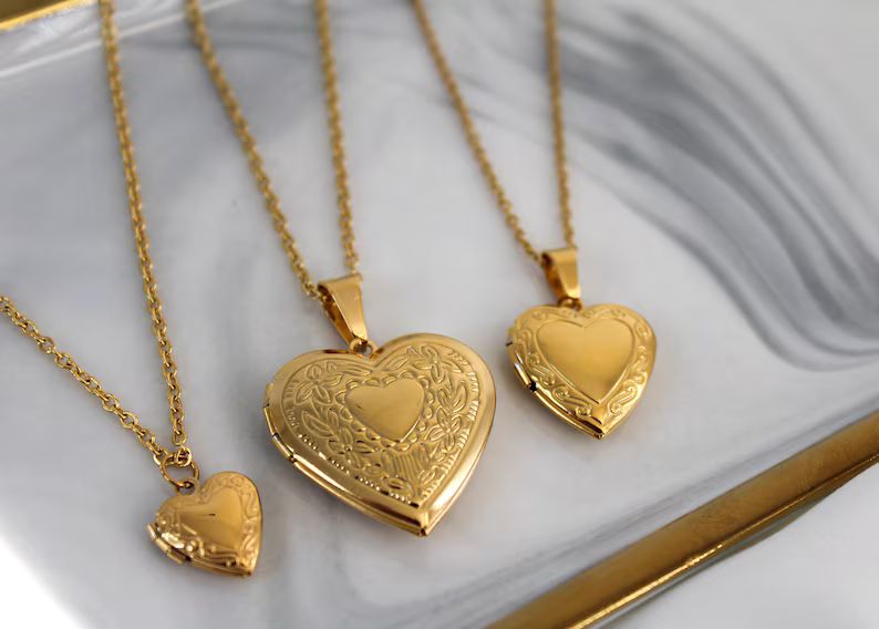 Gold Heart Locket Necklace Big Small Medium Heart Locket Vintage Photo Locket Necklace Stainless ... | Etsy (US)