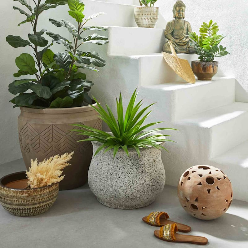 Wavy Rim Ceramic Pot M | At Home