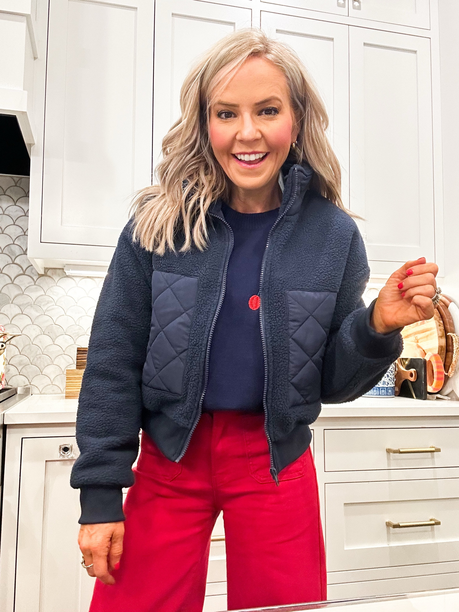 LOVE this cropped Sherpa jacket!! wearing XS and under $50 in three colors | 

#LTKFindsUnder50 #LTKStyleTip #LTKSeasonal